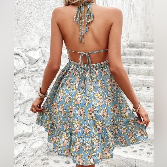 Boho Floral Halter Plunging Neck Mini Dress - Picture 4 of 8